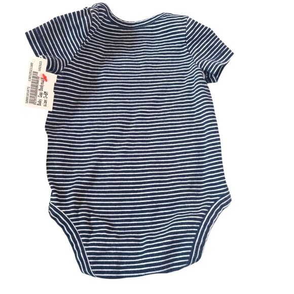 Multi-Brand Onesies Set Of Three Multi-Colored Stripes Sz 3 - 6 Mos - Picture 4 of 14